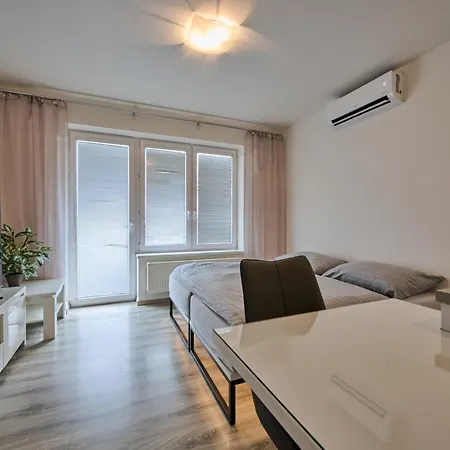 Apartmany Elite - Cajkovskeho, Olomouc Exterior photo